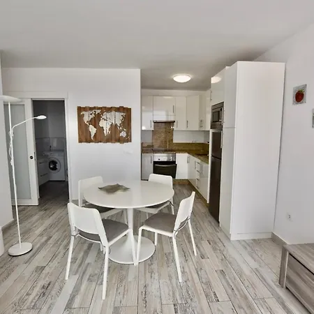 Attico Island Village אדחה
